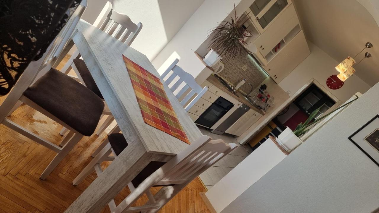 Risto Apartment Скопие Екстериор снимка