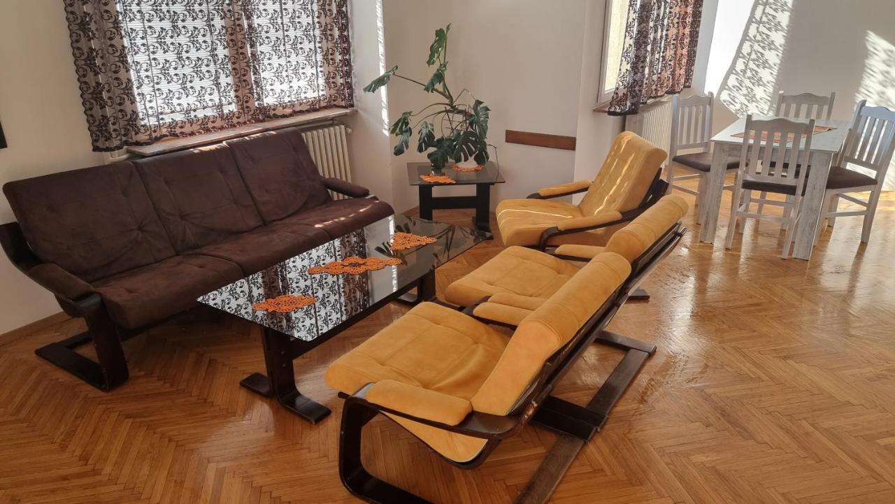 Risto Apartment Скопие Екстериор снимка